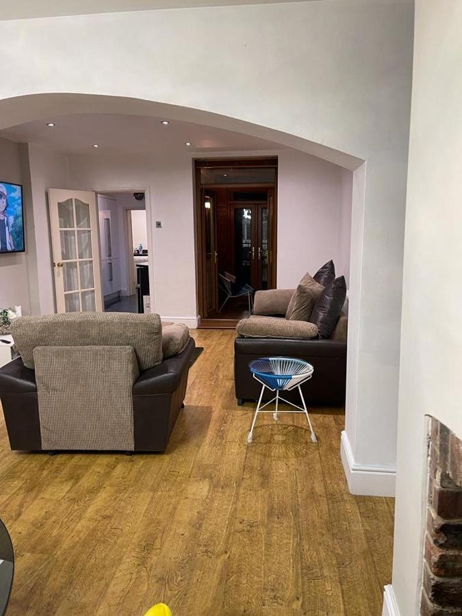 Green Villa Hickleton Экстерьер фото